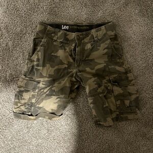 Lee Men's Green Camouflage Cargo Shorts
